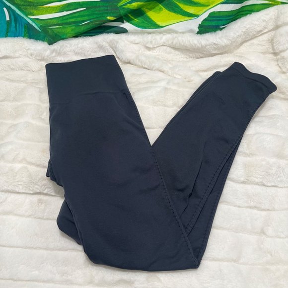 Free People Pants - FP Movement M/L Extra Slim Stretchy Fit Midnight Blue Yoga Workout Crop Leggings